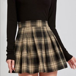 cute skirt and very comfy!